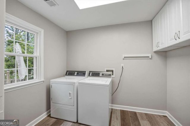 5014 Willow Creek Drive, Woodstock, GA 30188