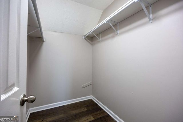 5014 Willow Creek Drive, Woodstock, GA 30188