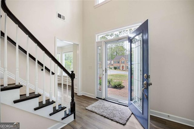 5014 Willow Creek Drive, Woodstock, GA 30188