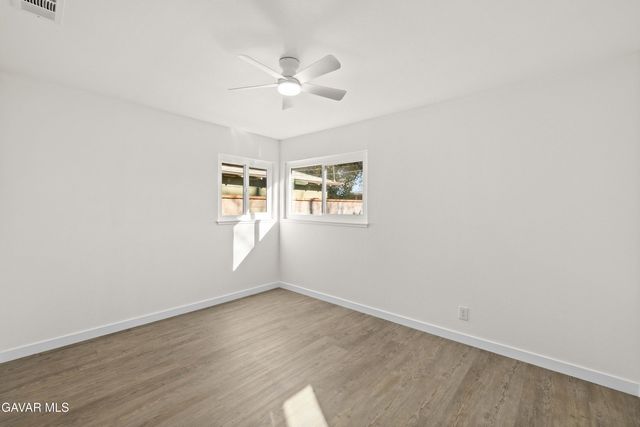 44054 Elm Avenue, Lancaster, CA 93534