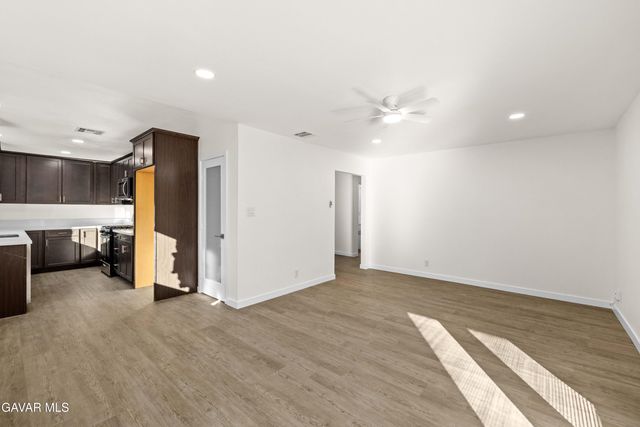 44054 Elm Avenue, Lancaster, CA 93534