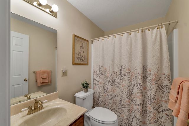 28 Autumn Lane, Gilford, NH 03249