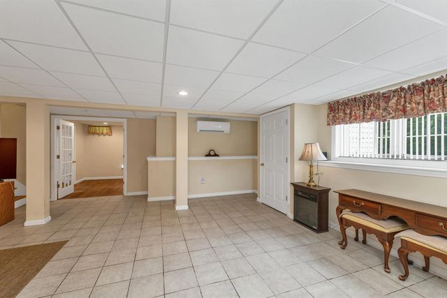 28 Autumn Lane, Gilford, NH 03249
