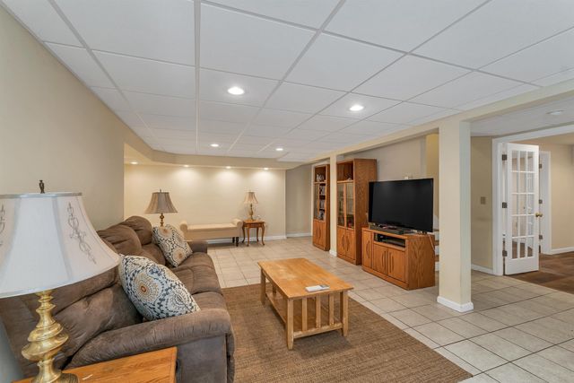 28 Autumn Lane, Gilford, NH 03249