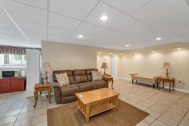 28 Autumn Lane, Gilford, NH 03249