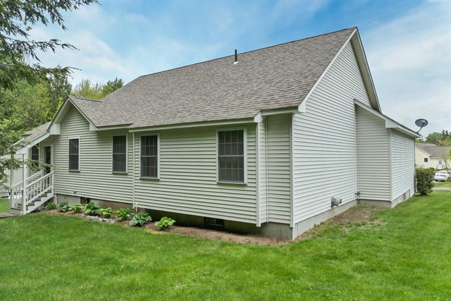 28 Autumn Lane, Gilford, NH 03249
