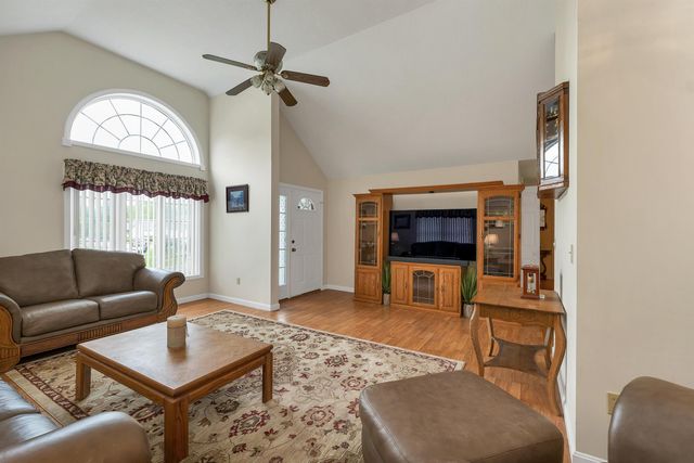 28 Autumn Lane, Gilford, NH 03249