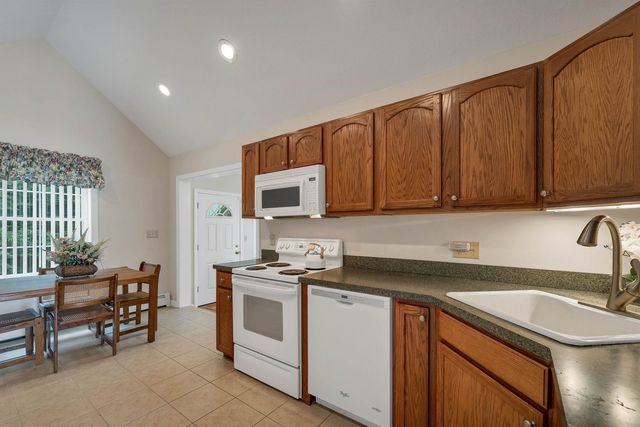 28 Autumn Lane, Gilford, NH 03249