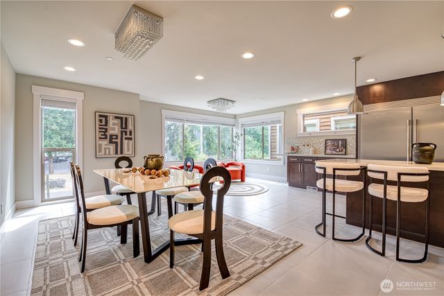 18507 71st Avenue NE, Kenmore, WA 98028