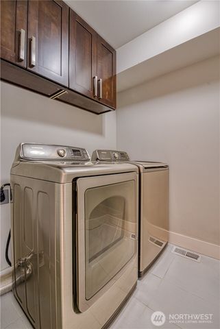 18507 71st Avenue NE, Kenmore, WA 98028