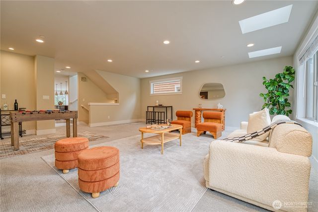 18507 71st Avenue NE, Kenmore, WA 98028