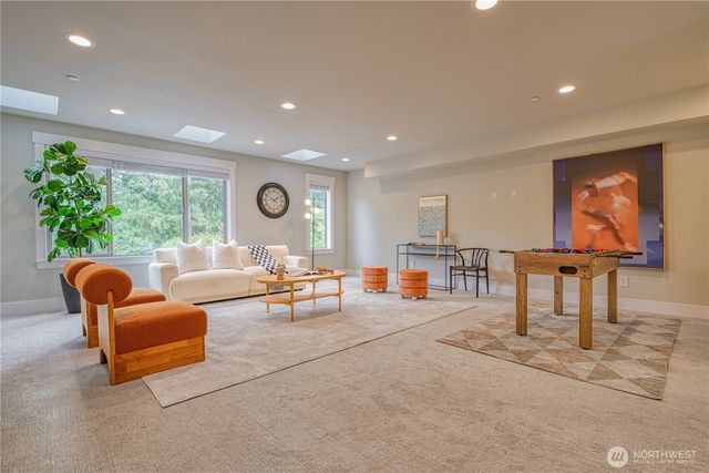 18507 71st Avenue NE, Kenmore, WA 98028