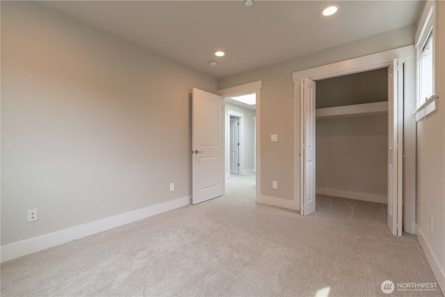 18507 71st Avenue NE, Kenmore, WA 98028