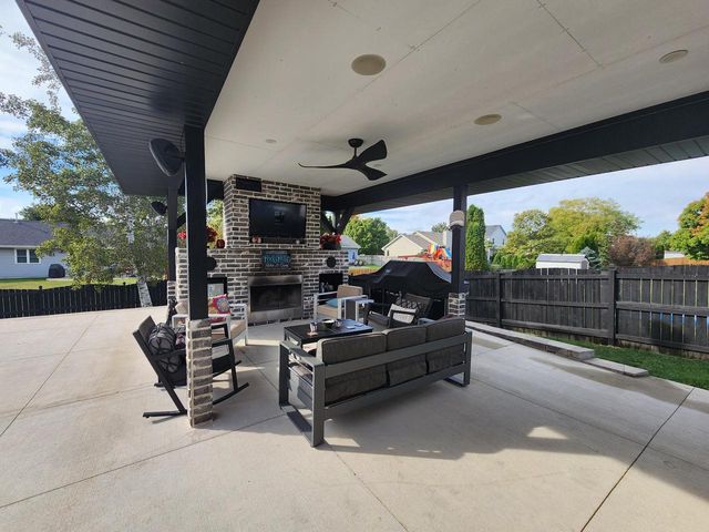 5119 26th STREET, Kenosha, WI 53144