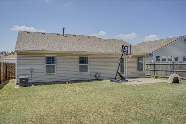 9228 Snowberry Drive, Oklahoma City, OK 73165