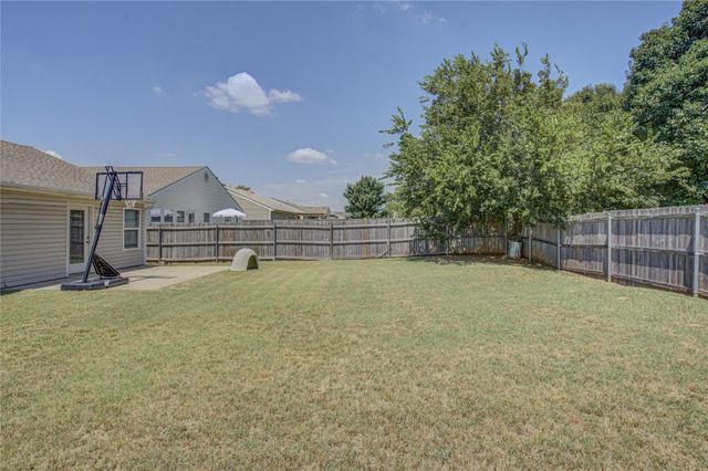 9228 Snowberry Drive, Oklahoma City, OK 73165