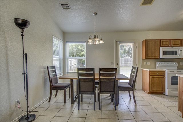 9228 Snowberry Drive, Oklahoma City, OK 73165