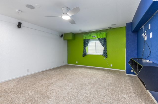 9703 Balflour Drive, Pasco, WA 99301
