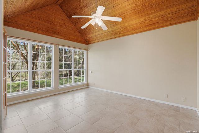 711 Wild Turkey Run, New Braunfels, TX 78132