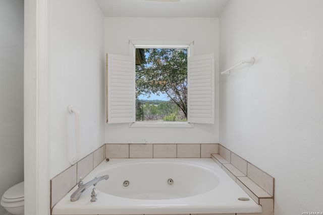 711 Wild Turkey Run, New Braunfels, TX 78132