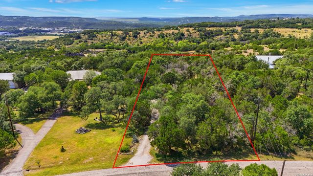 711 Wild Turkey Run, New Braunfels, TX 78132