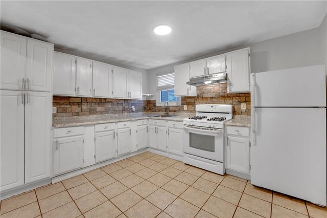 588 Manton Avenue, Providence, RI 02909