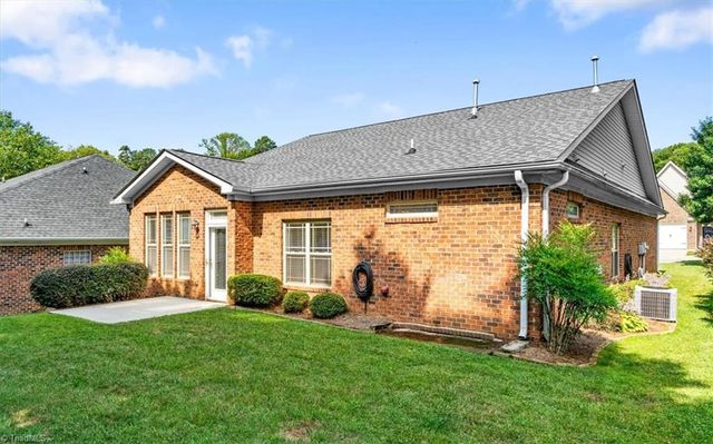 723 Stafford Park Drive, Kernersville, NC 27284