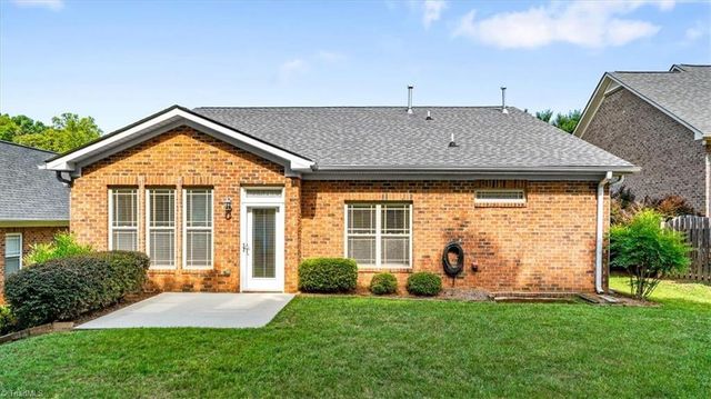 723 Stafford Park Drive, Kernersville, NC 27284