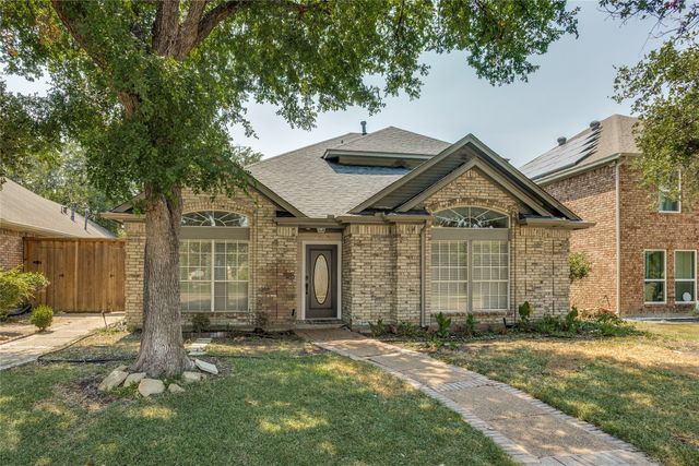 2123 Daniel Way, Carrollton, TX 75006