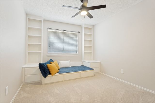 2123 Daniel Way, Carrollton, TX 75006