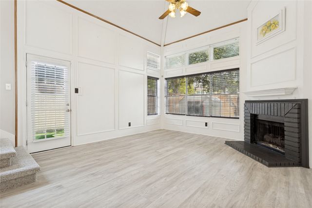 2123 Daniel Way, Carrollton, TX 75006
