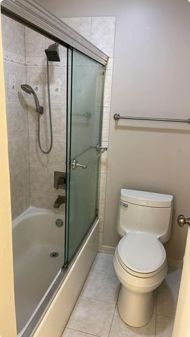 1015 Casa Drive, Schaumburg, IL 60173