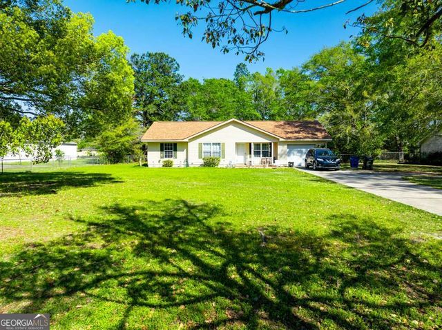2218 Riverside Avenue, Waycross, GA 31501