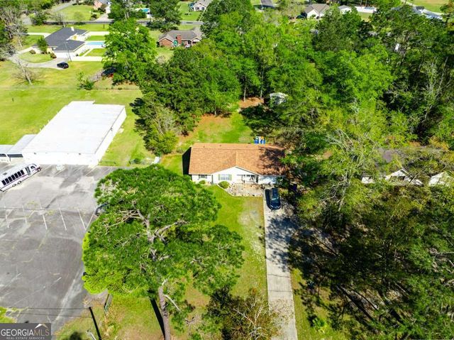 2218 Riverside Avenue, Waycross, GA 31501