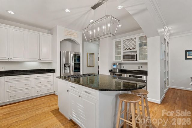 6424 Creola Road, Charlotte, NC 28226