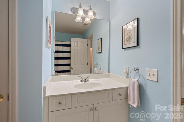 6424 Creola Road, Charlotte, NC 28226