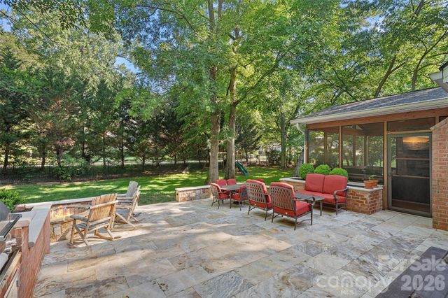 6424 Creola Road, Charlotte, NC 28226