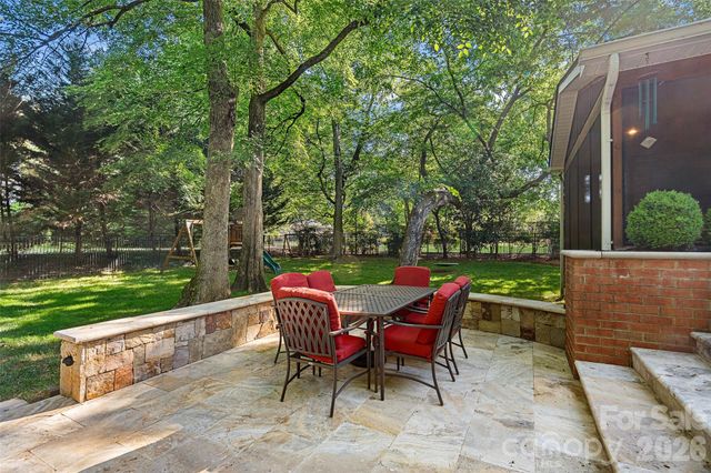 6424 Creola Road, Charlotte, NC 28226