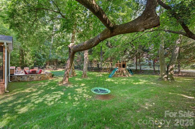 6424 Creola Road, Charlotte, NC 28226