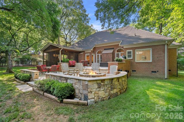 6424 Creola Road, Charlotte, NC 28226