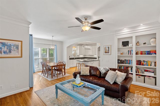 6424 Creola Road, Charlotte, NC 28226