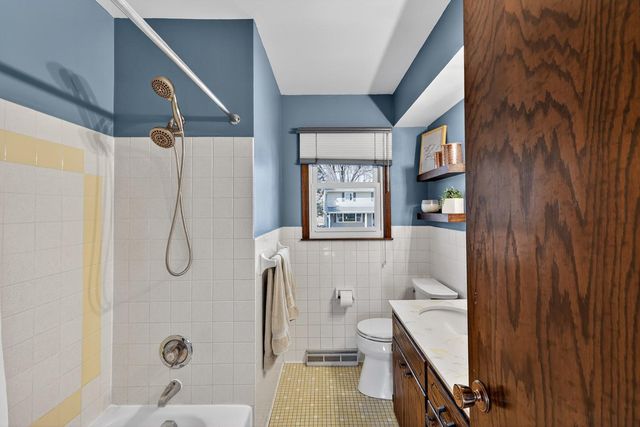 2340 4th Avenue NW, Rochester, MN 55901