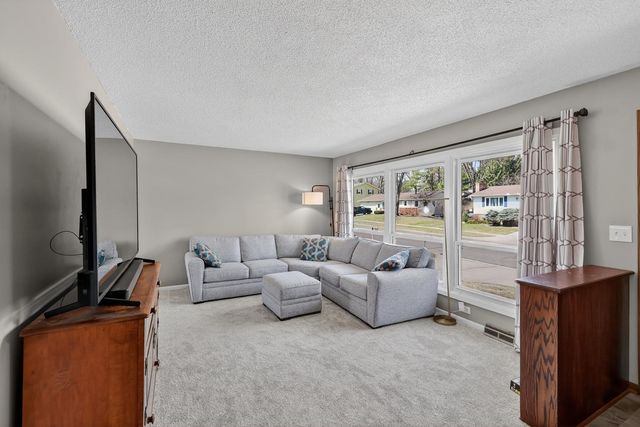 2340 4th Avenue NW, Rochester, MN 55901