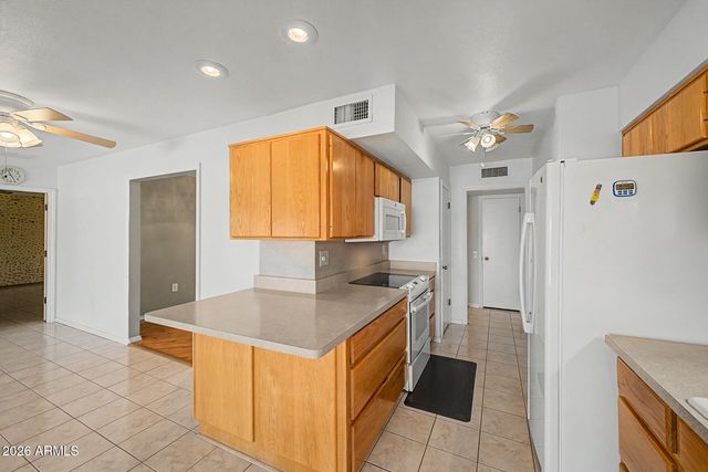 9855 W WRANGLER Drive, Sun City, AZ 85373