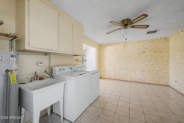 9855 W WRANGLER Drive, Sun City, AZ 85373