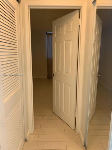 947 Lenox Ave 204, Miami Beach, FL 33139