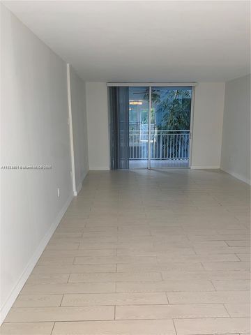 947 Lenox Ave 204, Miami Beach, FL 33139