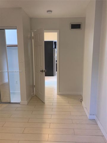 947 Lenox Ave 204, Miami Beach, FL 33139