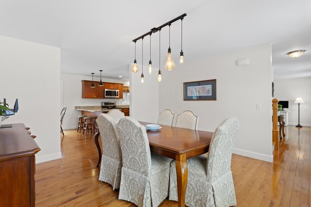 9 Maple Avenue, Goffstown, NH 03045