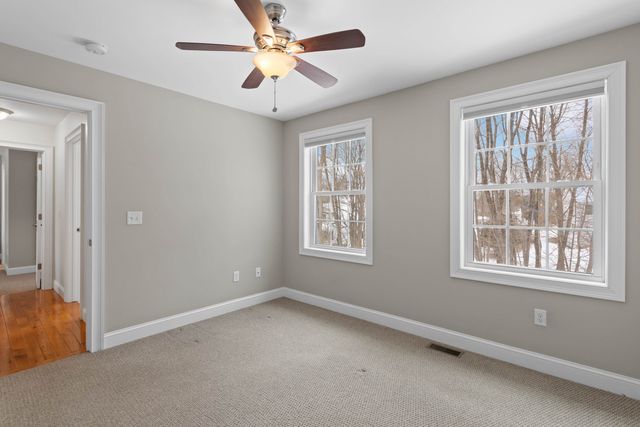 9 Maple Avenue, Goffstown, NH 03045